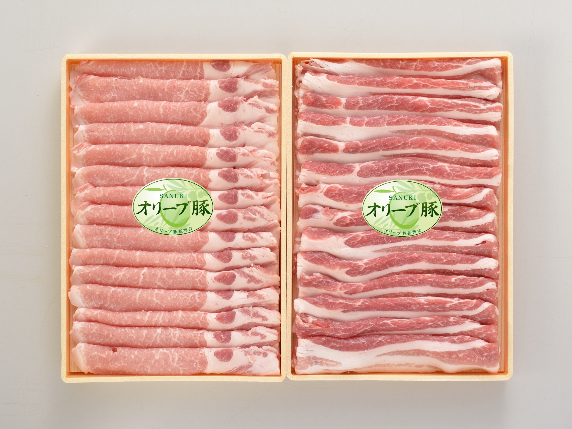 【香川県】オリーブ豚しゃぶしゃぶ用スライス肉（モモ300g＆バラ300ｇ）【産地直送・同梱不可】